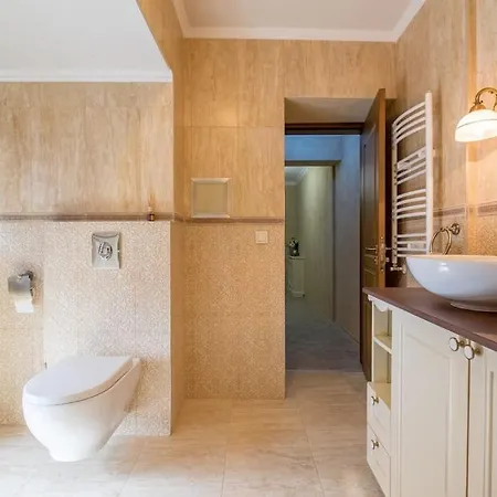 The Ego House At Vitoshka Street